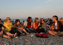 Sprachsch&uuml;ler k&ouml;nnen am Beach-Barbecue teilnehmen
