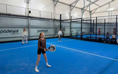 Padel in den Sprachferien für Schüler